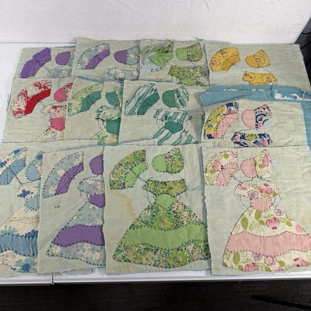 Vintage Southern Belle‎ 16 Flour Sack Quilt Pieces Blocks Unfinished Project